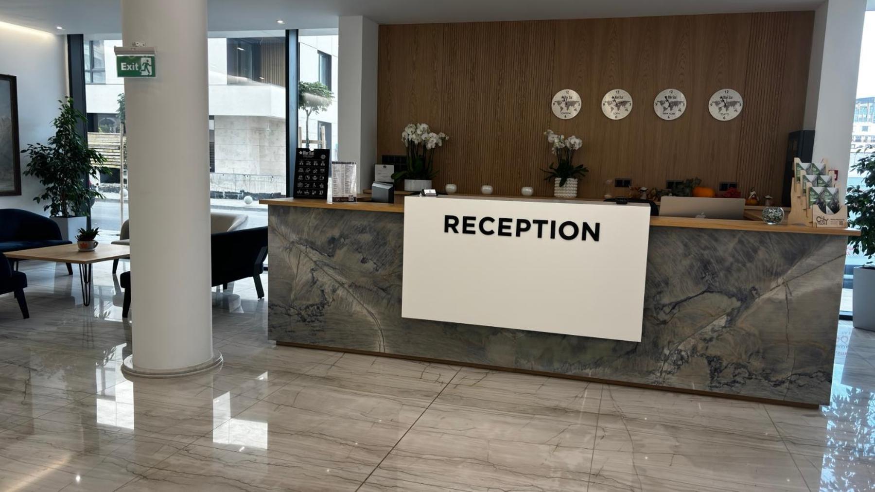 Blue Star Luxury Hotel Sofia Esterno foto