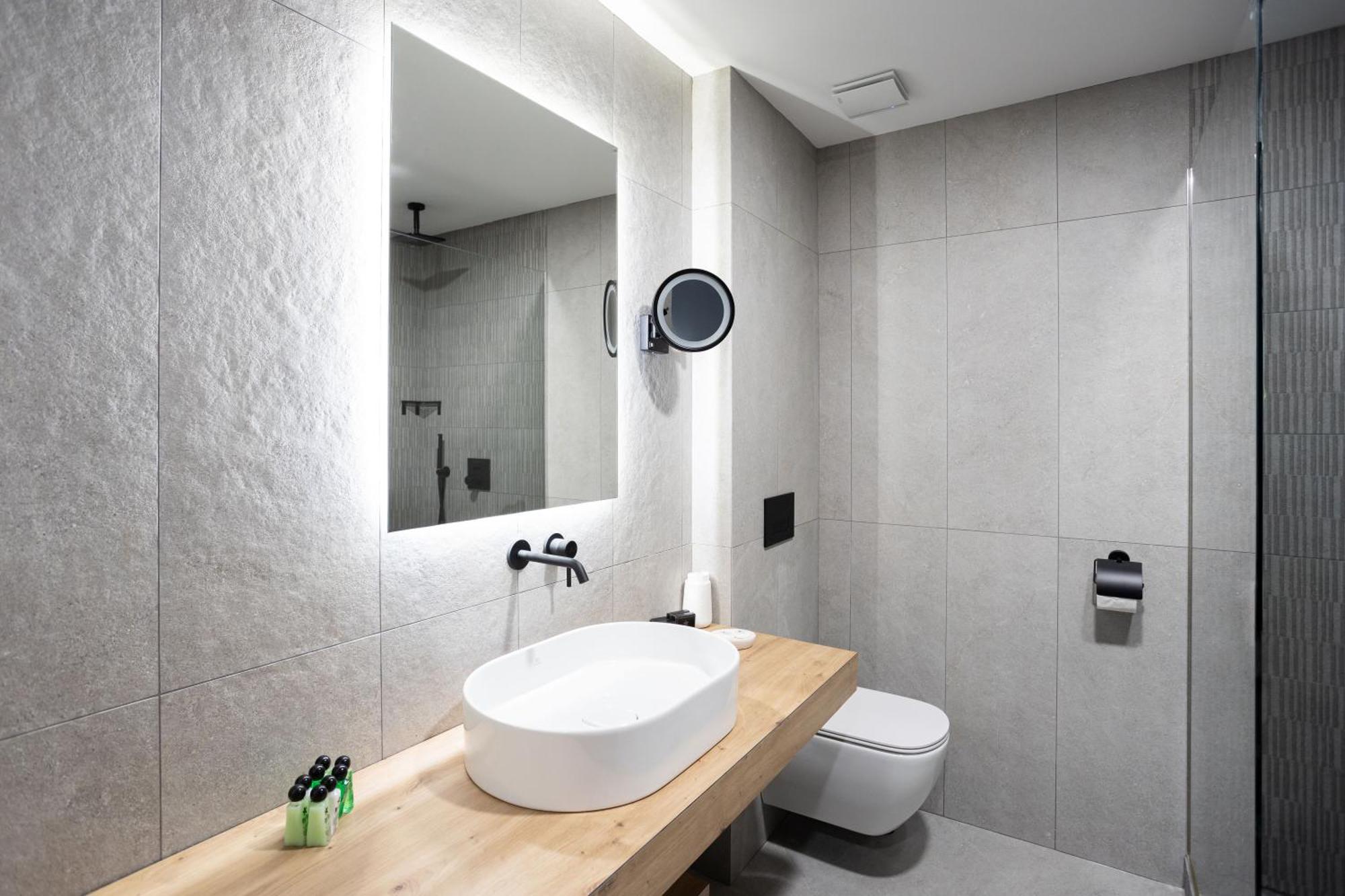 Blue Star Luxury Hotel Sofia Esterno foto