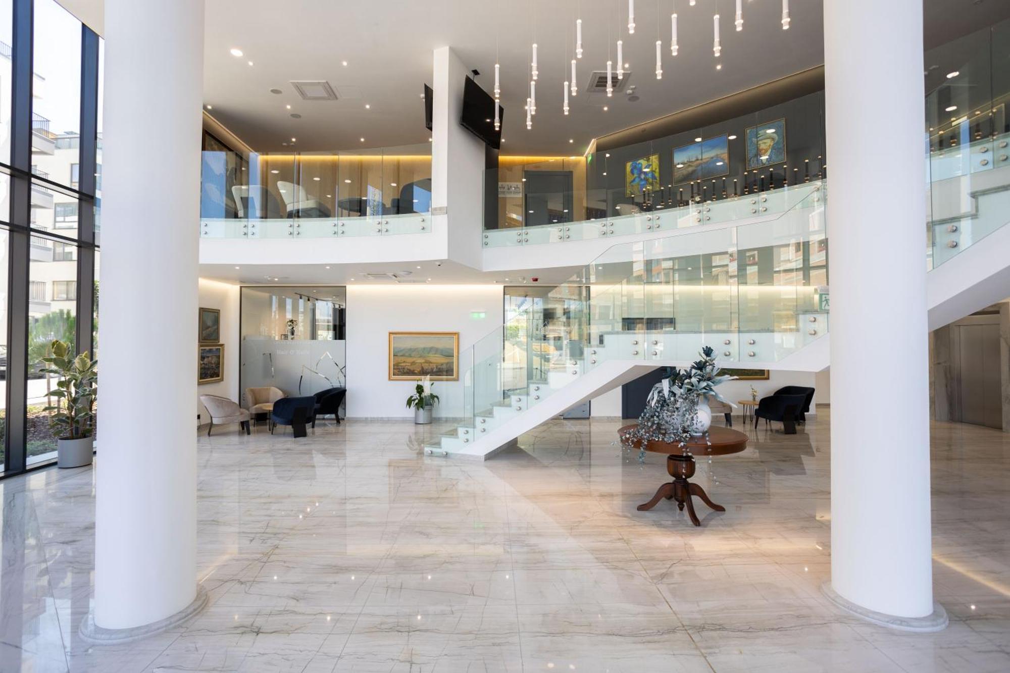 Blue Star Luxury Hotel Sofia Esterno foto