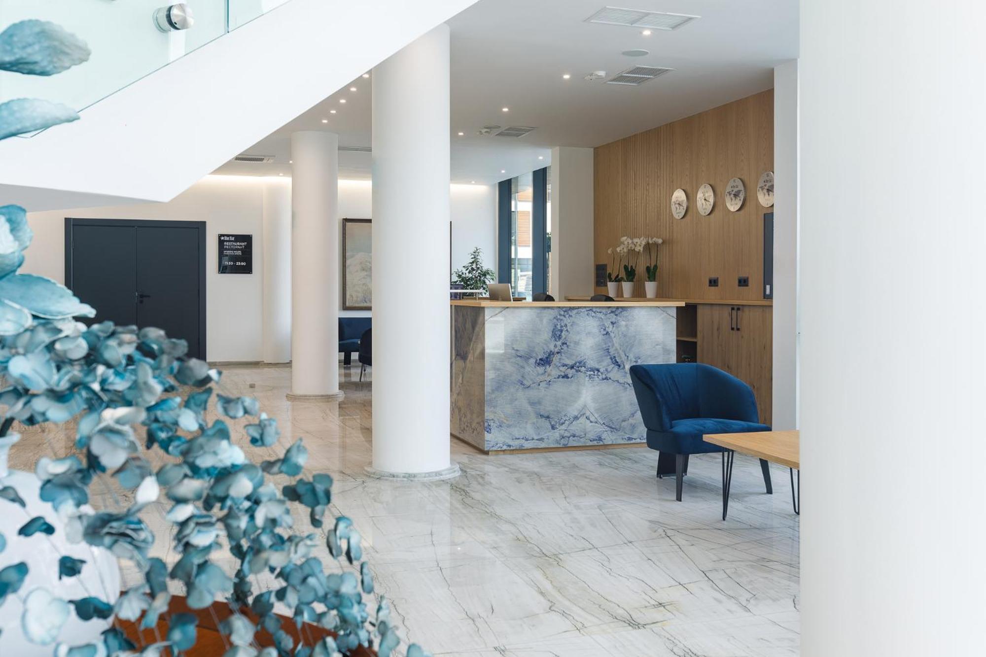 Blue Star Luxury Hotel Sofia Esterno foto