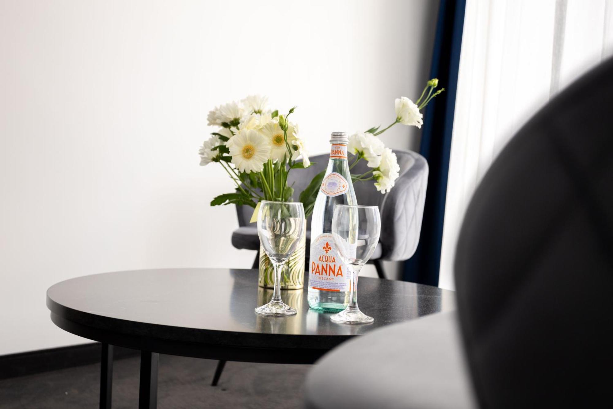 Blue Star Luxury Hotel Sofia Esterno foto